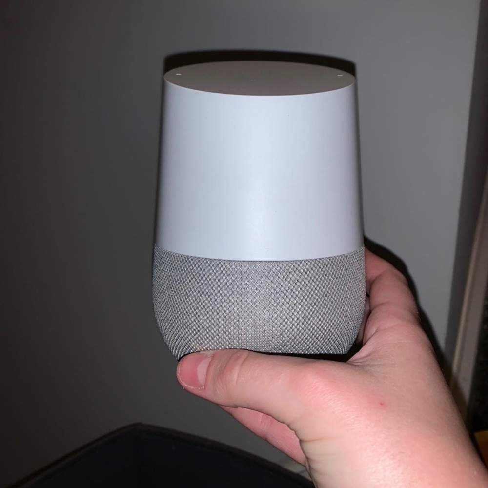 Google Home Smart Speaker